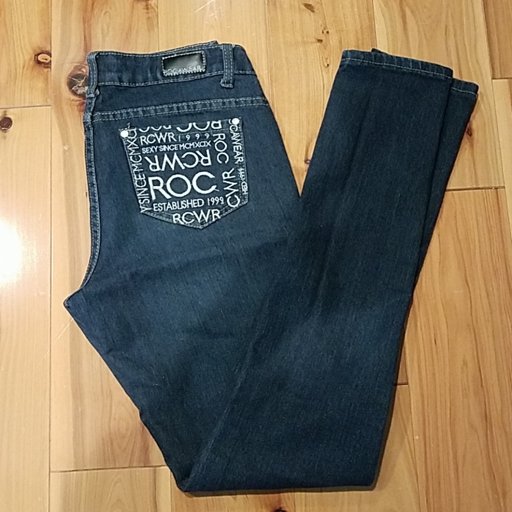 Skinny jeans